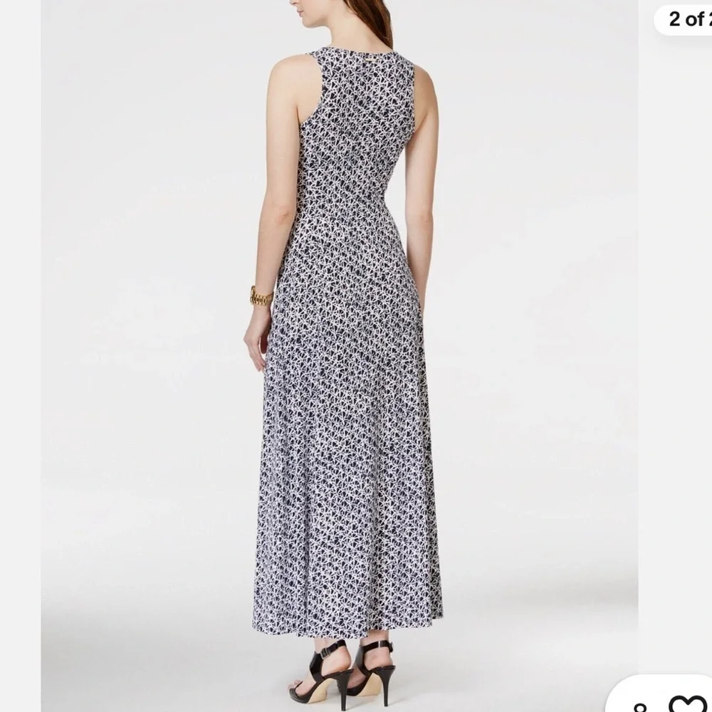 Michael Kors Elegant Black and White Sleeveless Dress